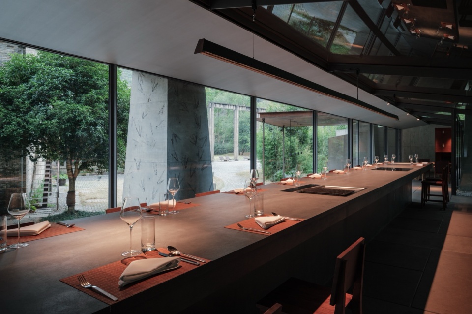 Stream Restaurant by Atelier Guo