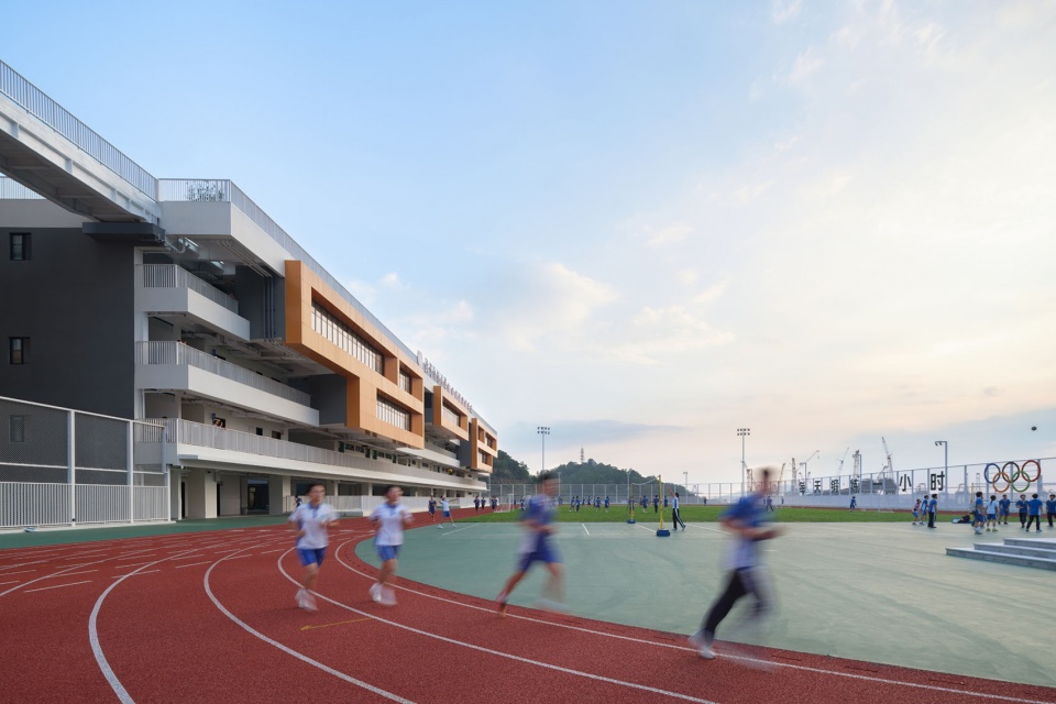 The Nanshan Affiliated School of Beijing Normal University High School Campus