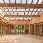 带宿舍的休闲中心，法国 / Atelier Quatre + r2k architectes