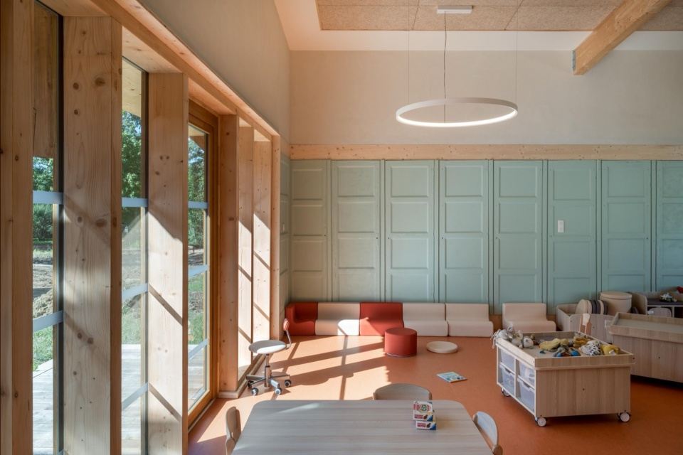 leisure centre with dormitory by atelier quatre r2k architectes