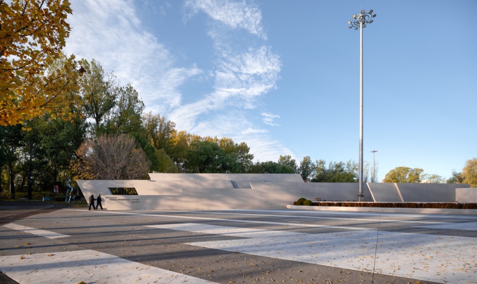 renovation of shell theatre central island performance venue by duts