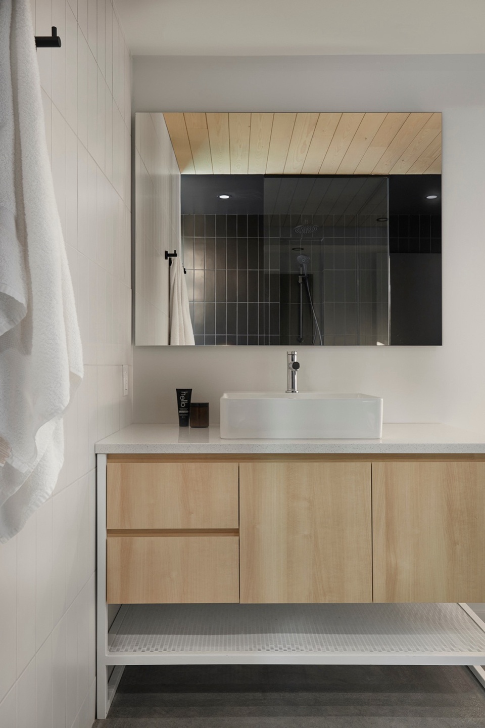 Forest Glamp by Bourgeois Lechasseur architects