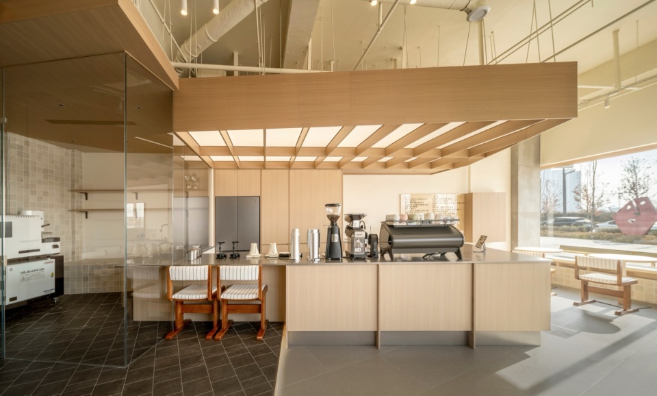drip more by baicai design office