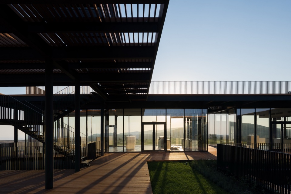 gai kodzor winery by kleinewelt architekten
