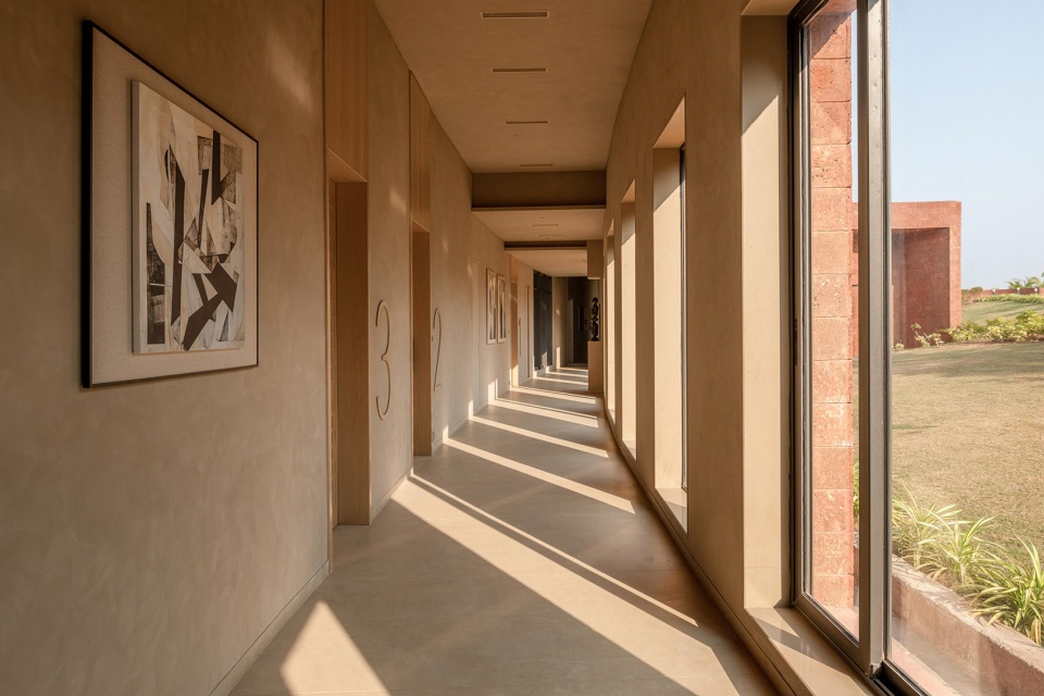 crest nine by sanjay puri architects