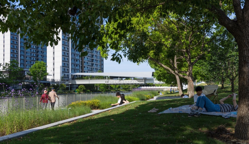 Galaxy Waterfront Public Space in Songjiang New City Shanghai by Original Design Studio