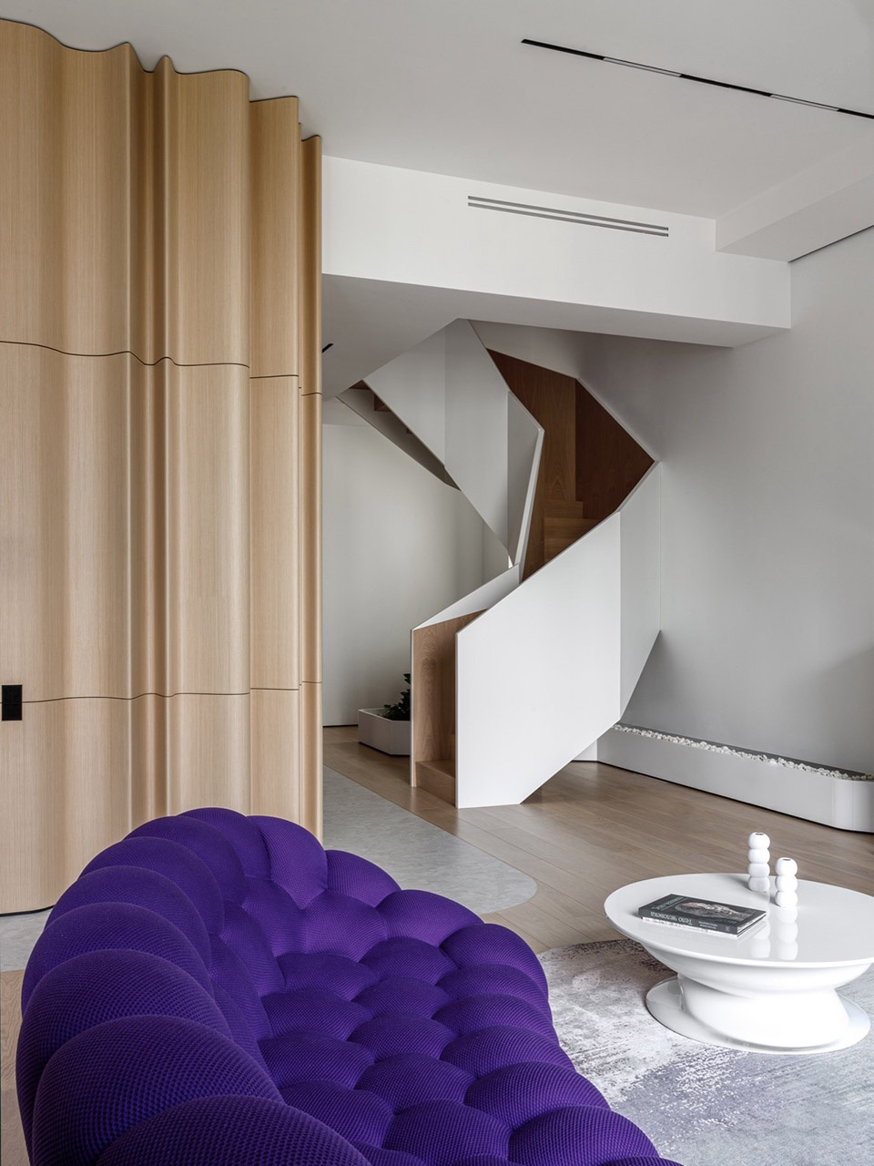 Manifest of Digital Aesthetics in a Residential Interior