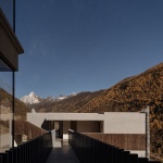 Ruoshui Mountain Residence, Siguniang Mountain by Much Modest Collect Design
