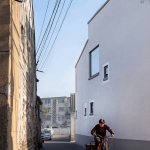 浙江乡村三角形住宅 / 城理设计