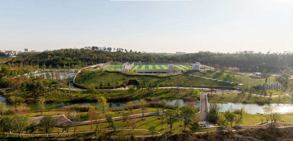 Red Lotus Lake Sports Complex
