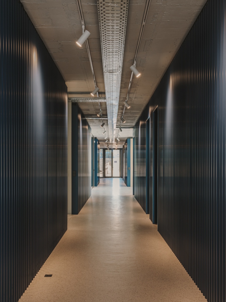 office module by arn arquitectos