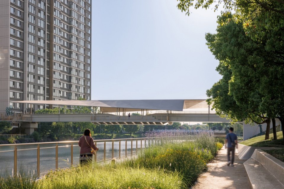 Galaxy Waterfront Public Space in Songjiang New City Shanghai by Original Design Studio