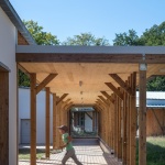 带宿舍的休闲中心，法国 / Atelier Quatre + r2k architectes
