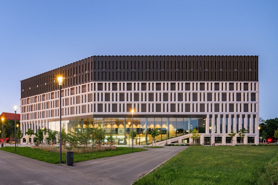Stadtforum by TCHOBAN VOSS Architekten