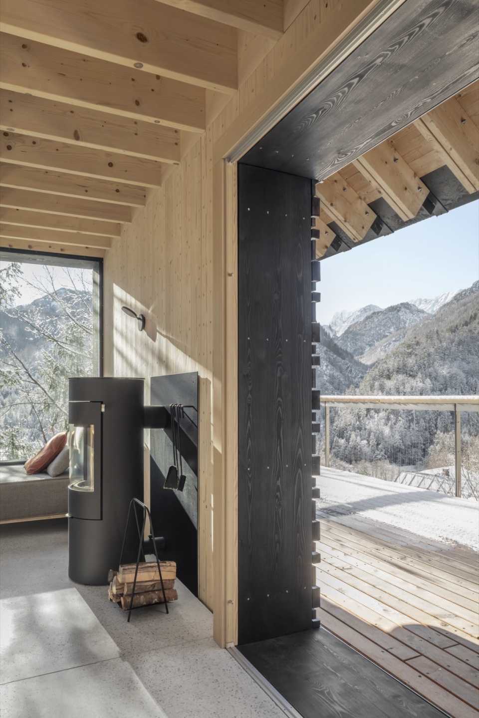 TWIN ALPINE HOUSES