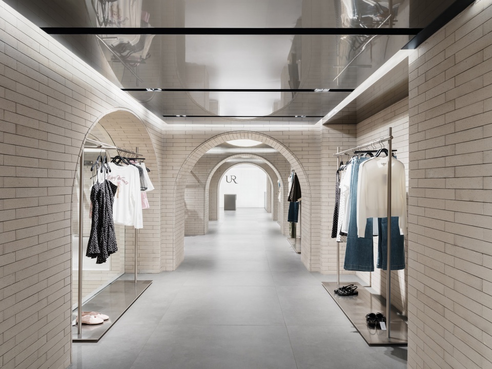 urban revivo flagship store in beijing by mvrdv