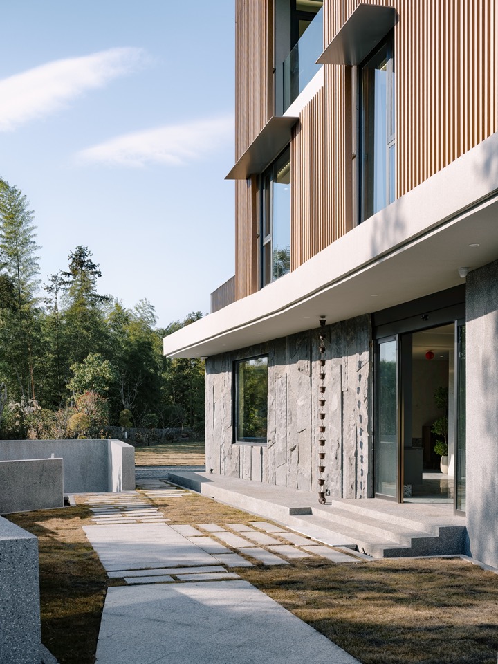 Wencheng Mountain Retreat by ALL Studio