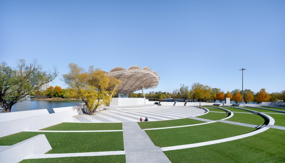 renovation of shell theatre central island performance venue by duts
