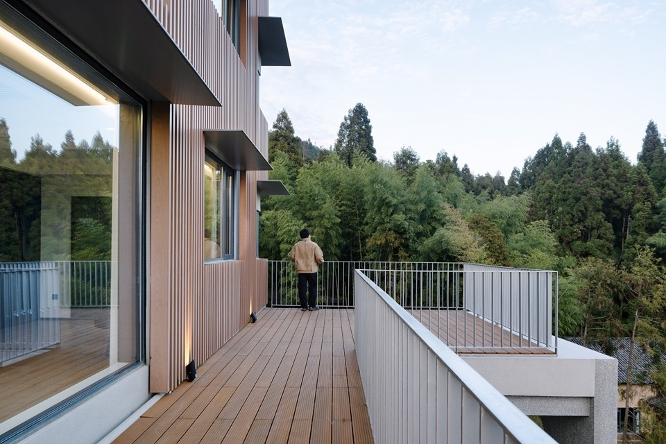 Wencheng Mountain Retreat by ALL Studio