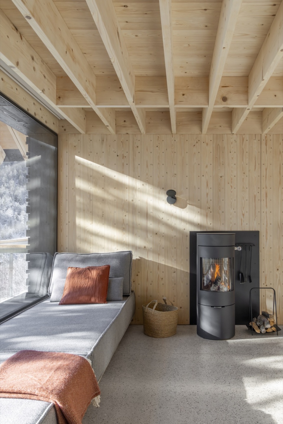 TWIN ALPINE HOUSES