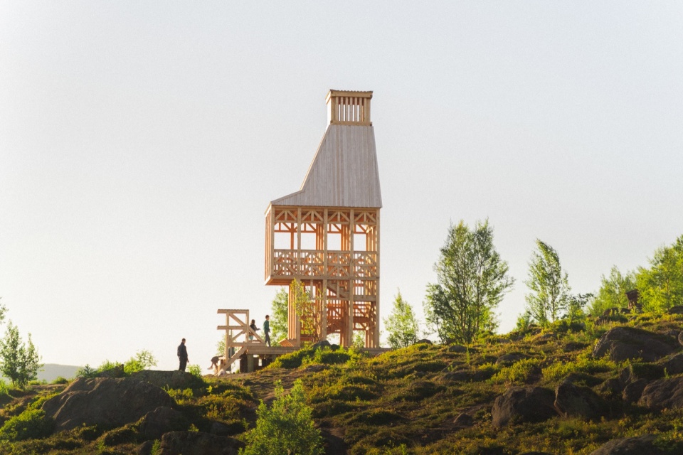 kola bay lighthouse viewpoint by arctic timber architecture