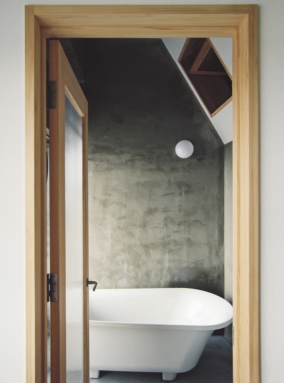 nakano house by kuma elsa