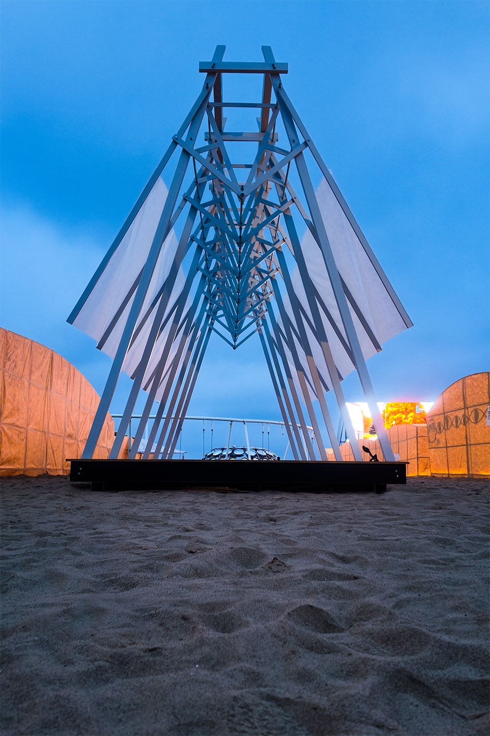 island creature installation by beats architects