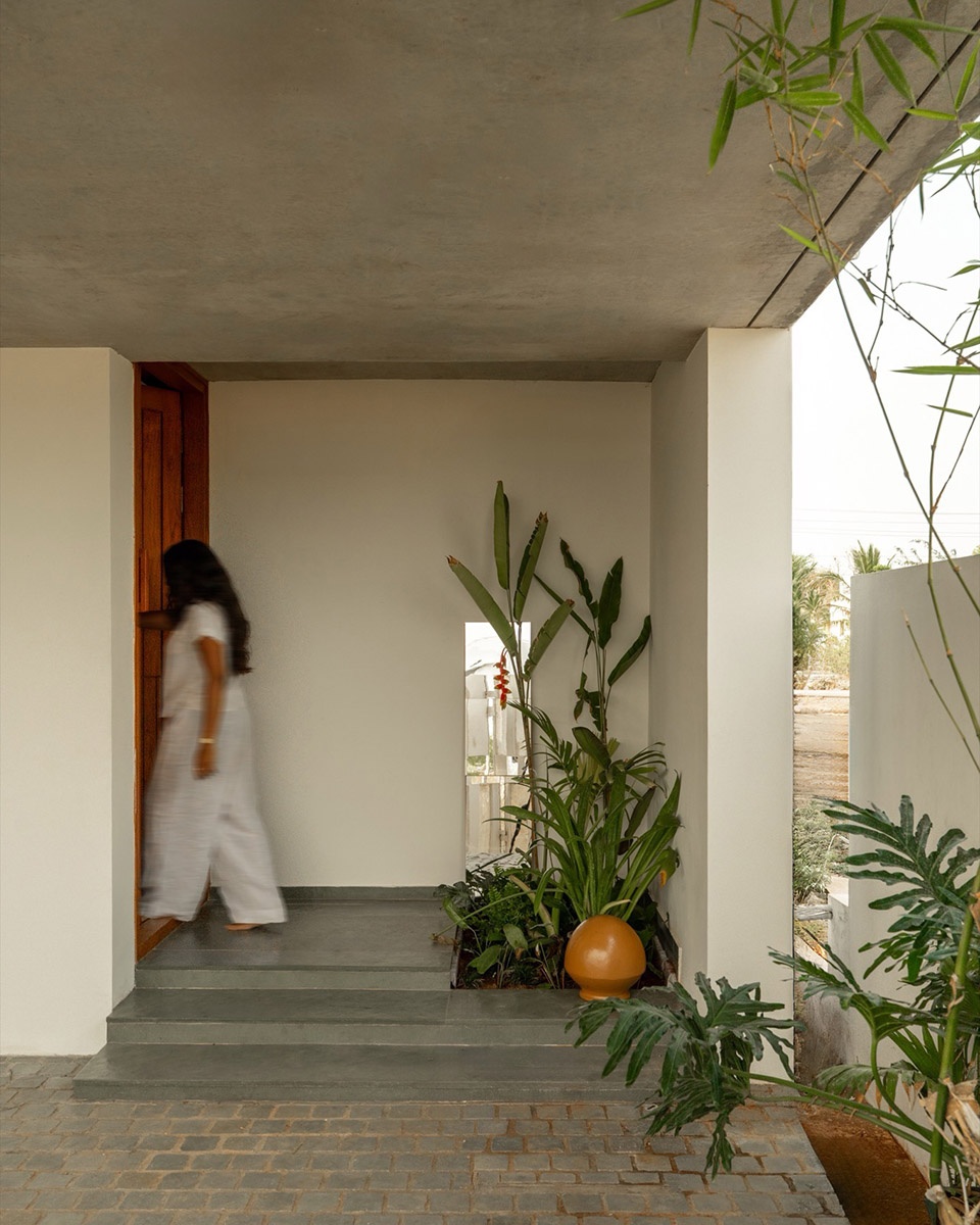 Splitscape Residence by SpaceDNA
