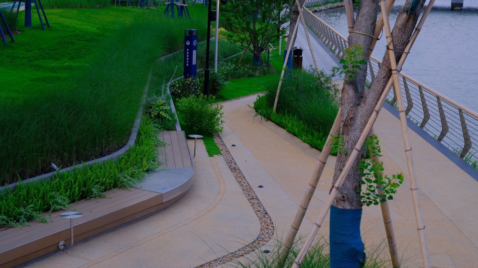 Riverside Landscape Design of Green Belts on Both Sides of Dadongjiang