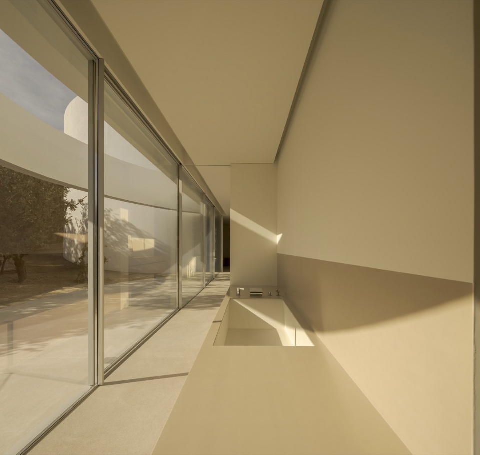 house in las rozas by fran silvestre arquitectos