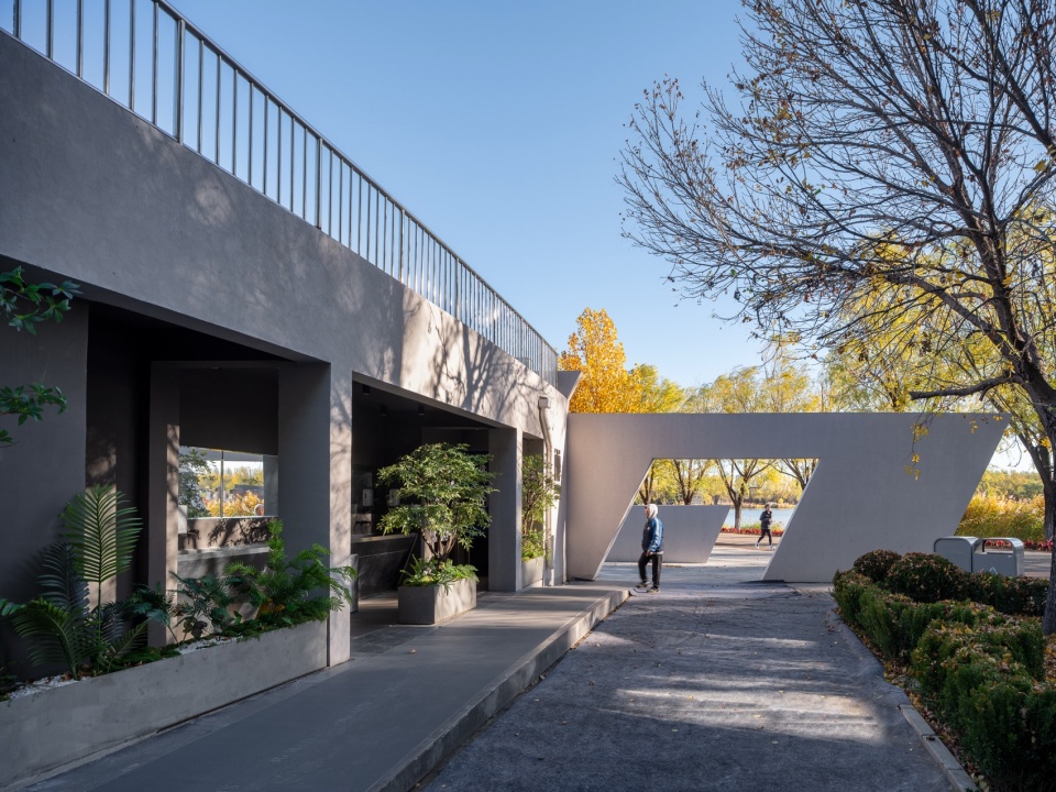 renovation of shell theatre central island performance venue by duts