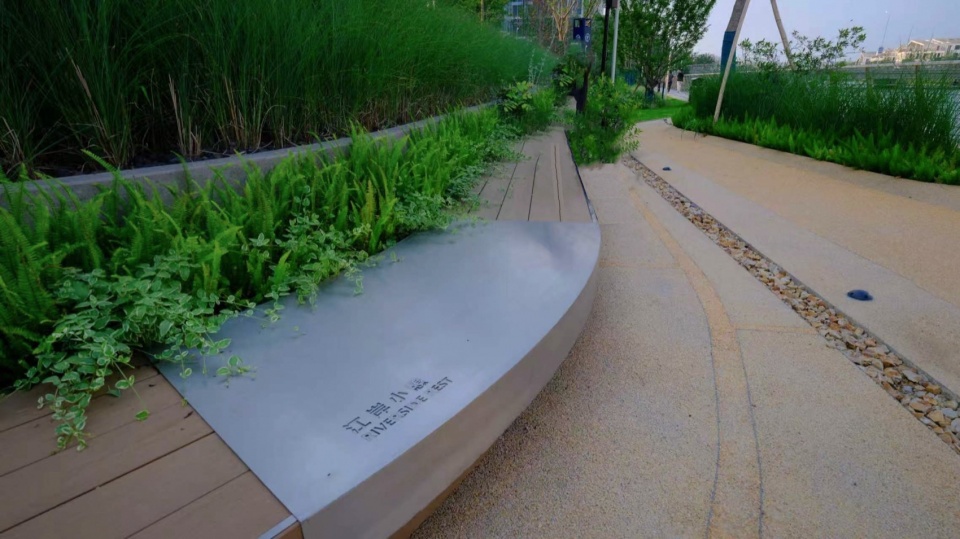 Riverside Landscape Design of Green Belts on Both Sides of Dadongjiang