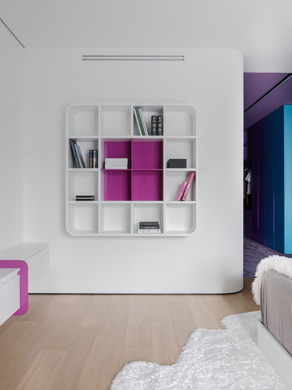 Manifest of Digital Aesthetics in a Residential Interior