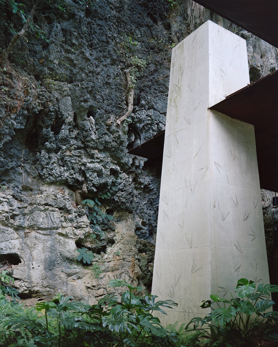 Stream Restaurant by Atelier Guo