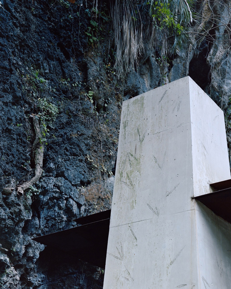 Stream Restaurant by Atelier Guo