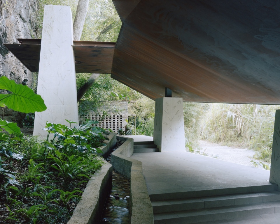 Stream Restaurant by Atelier Guo