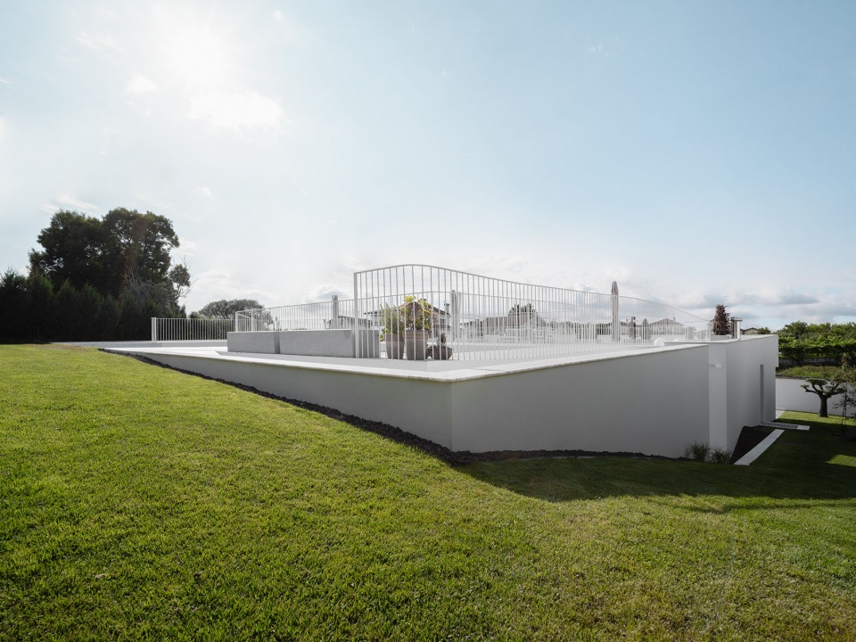 MSBC HOUSE by NOARQ