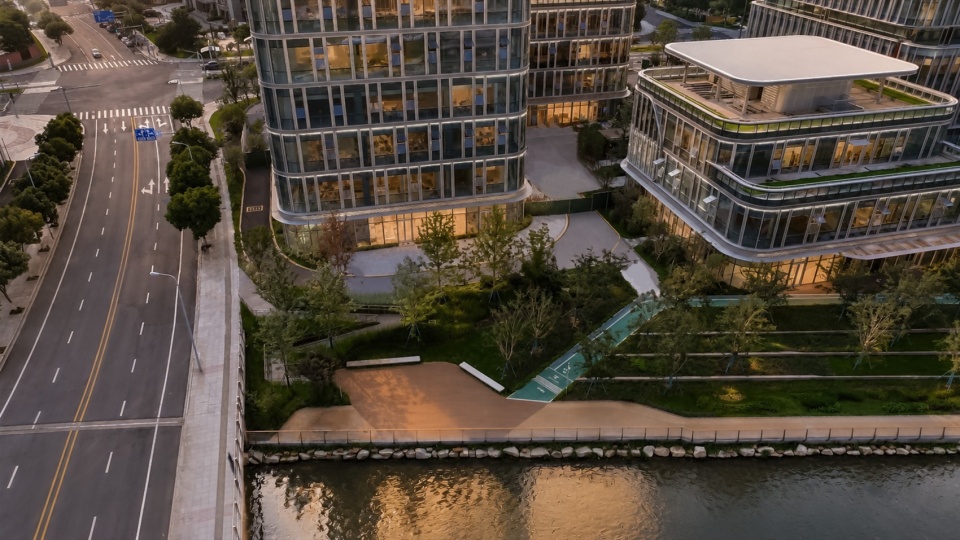 Riverside Landscape Design of Green Belts on Both Sides of Dadongjiang