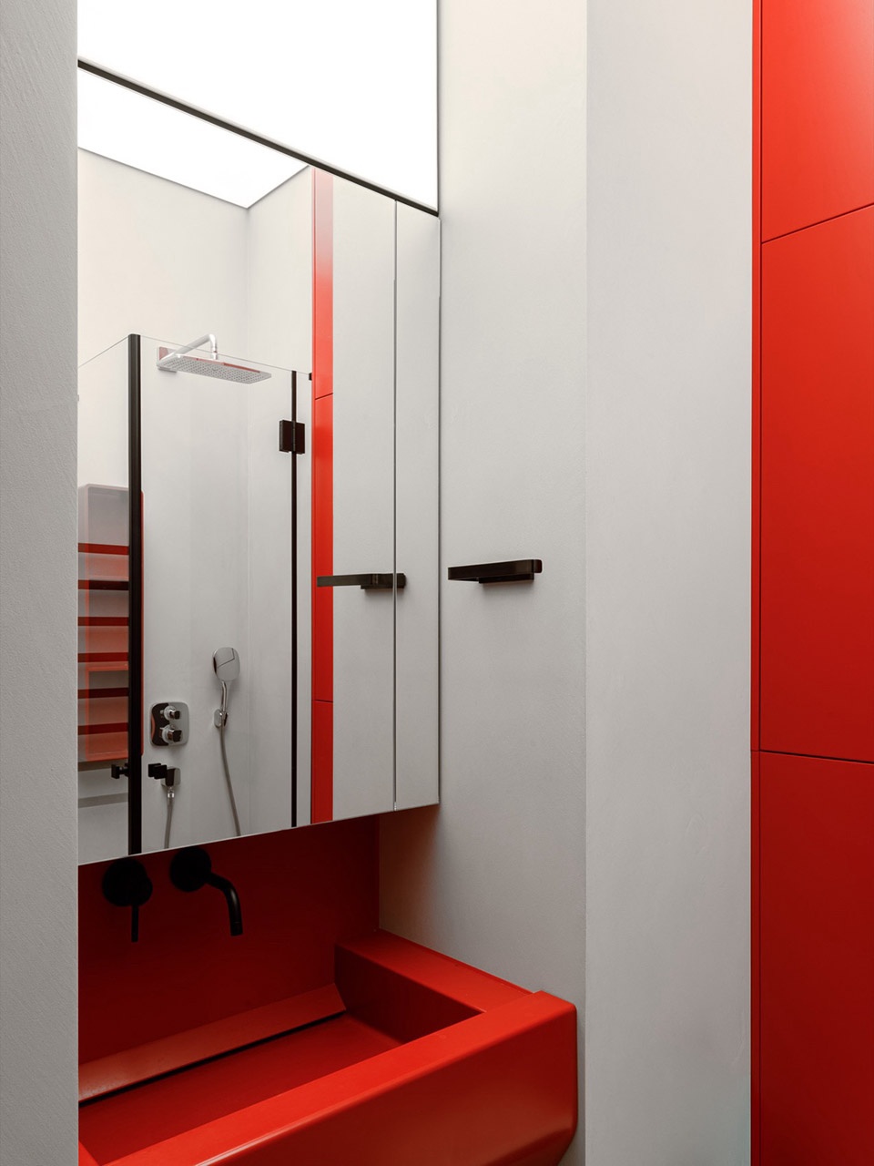 Manifest of Digital Aesthetics in a Residential Interior