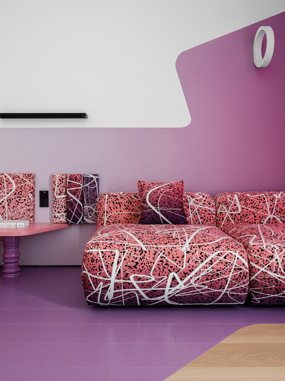 Manifest of Digital Aesthetics in a Residential Interior