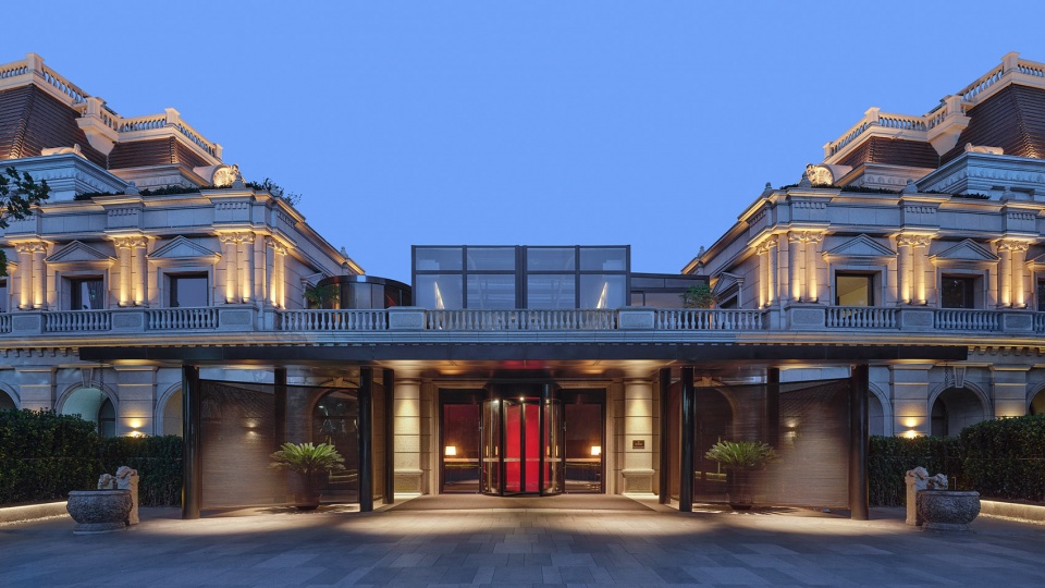 qingdao tides rise hotel by leeko architects