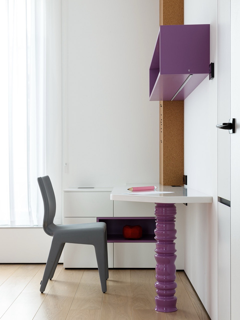 Manifest of Digital Aesthetics in a Residential Interior