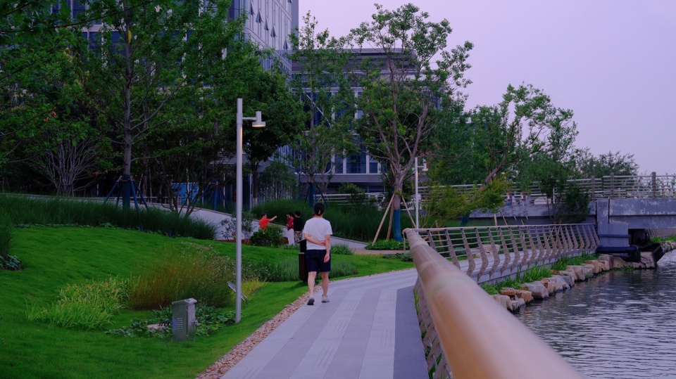 Riverside Landscape Design of Green Belts on Both Sides of Dadongjiang