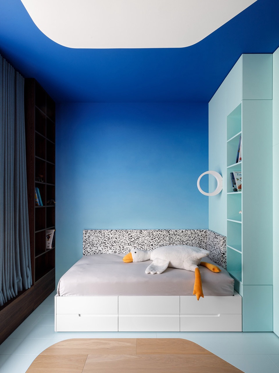 Manifest of Digital Aesthetics in a Residential Interior