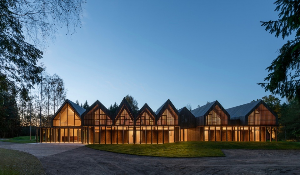 SANCTUM Nature Therapy Retreat by arches e4a