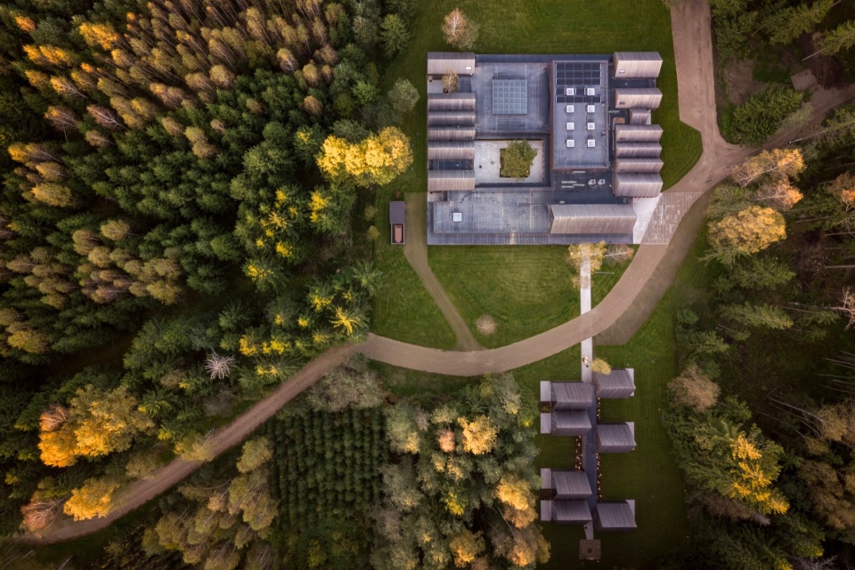 SANCTUM Nature Therapy Retreat by arches u1f