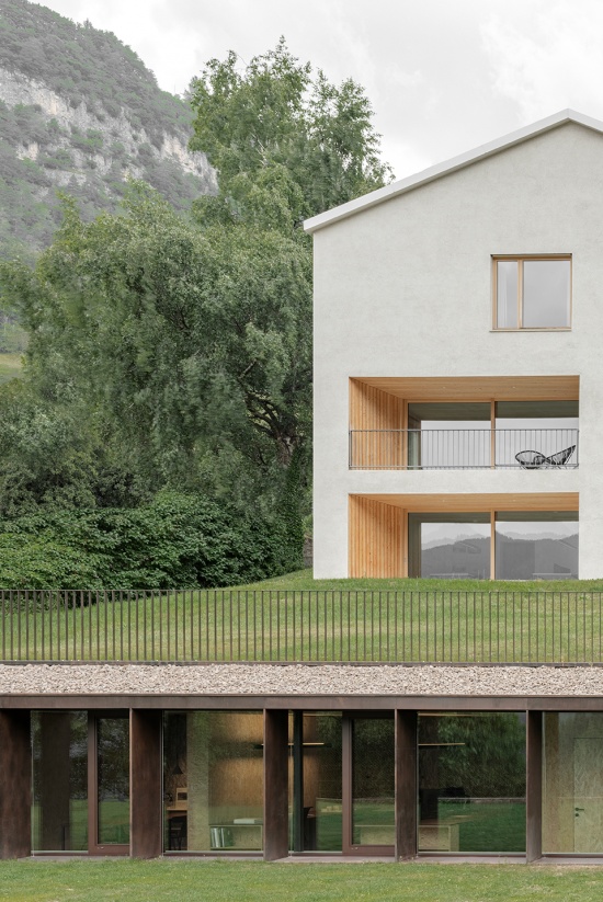 BÜROATELIER ED by Architekt Daniel Ellecosta
