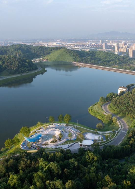 Liuquan Lake Water Discovery Park by HID Landscape Architecture
