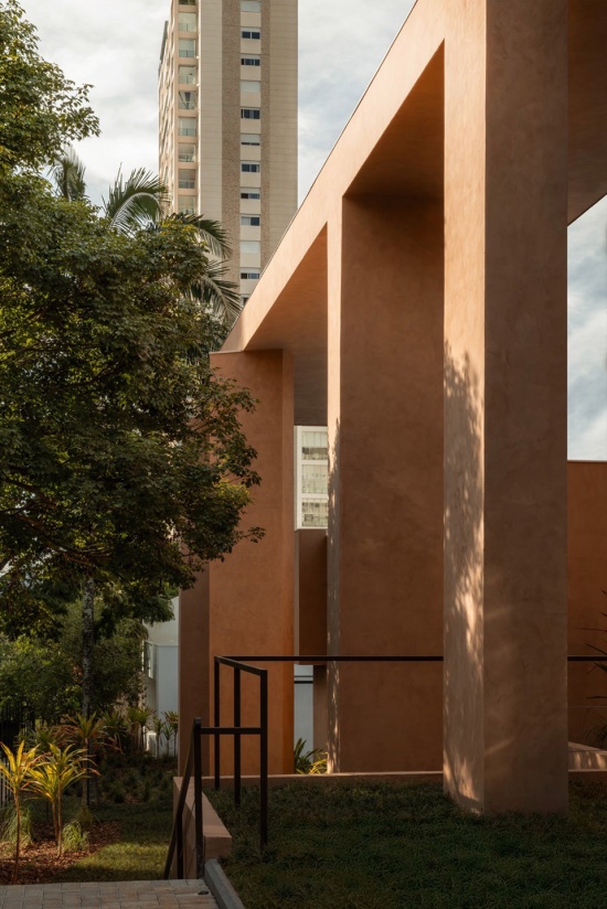 Sofia Pavilion by Leonardo Zanatta Arquitetura