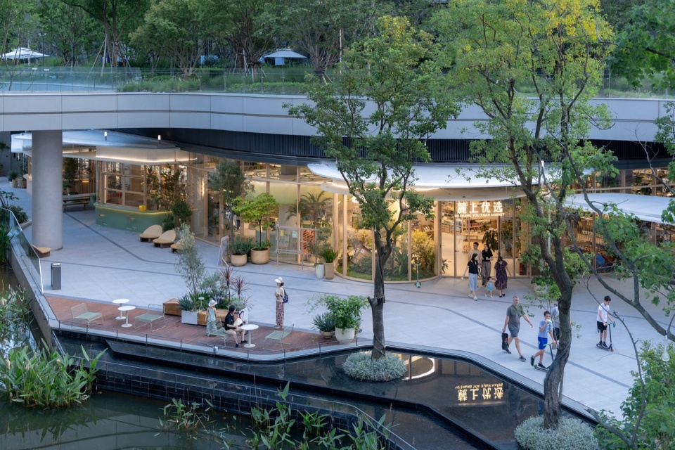 Wanhua Green Heart Food Market Yunlang Canteen by XU Studio